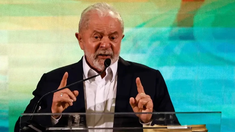 Plano de Governo de Lula prevê revogações do teto de gastos e da reforma trabalhista